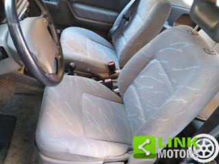 SUZUKI Jimny usata, con Ruota di riserva