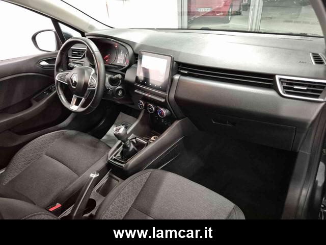 RENAULT Clio usata, con Sistema di navigazione