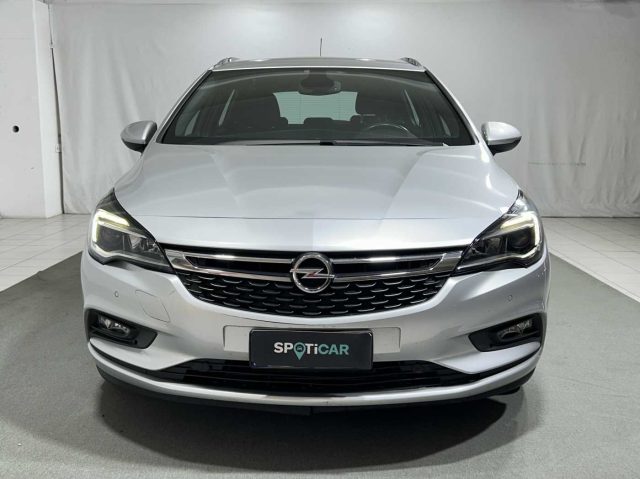 OPEL Astra usata, con Controllo trazione