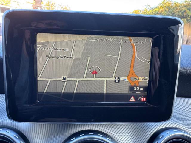 MERCEDES-BENZ GLA 200 usata, con Chiusura centralizzata