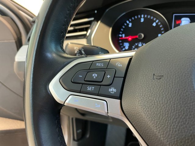 VOLKSWAGEN Passat Variant usata, con Climatizzatore