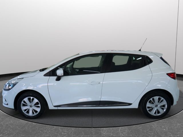 RENAULT Clio usata, con Volante multifunzione