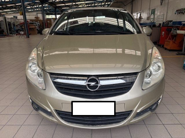 OPEL Corsa usata, con ABS