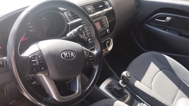 KIA Rio usata, con Bluetooth
