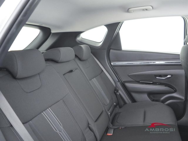HYUNDAI Tucson usata 10