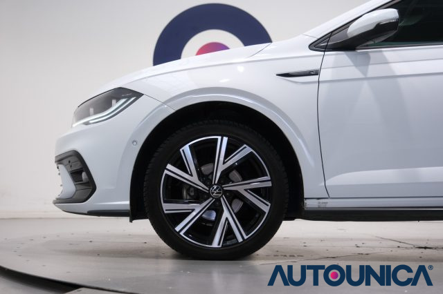 VOLKSWAGEN Polo usata, con USB