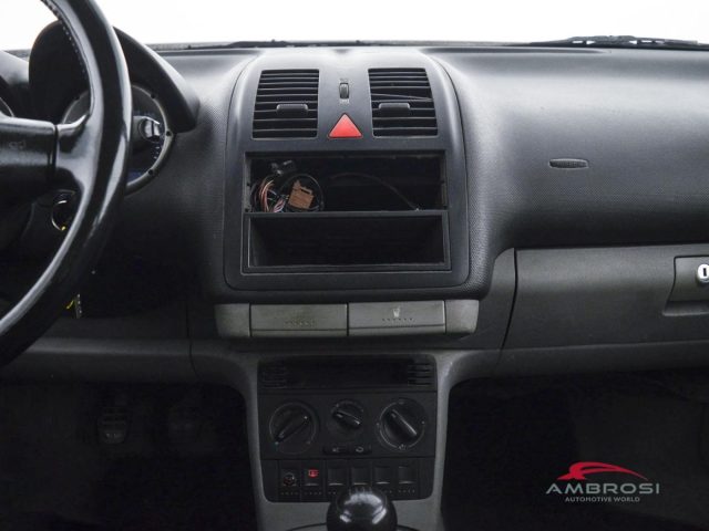 VOLKSWAGEN Lupo usata 12