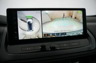 NISSAN Qashqai usata, con Leve al volante