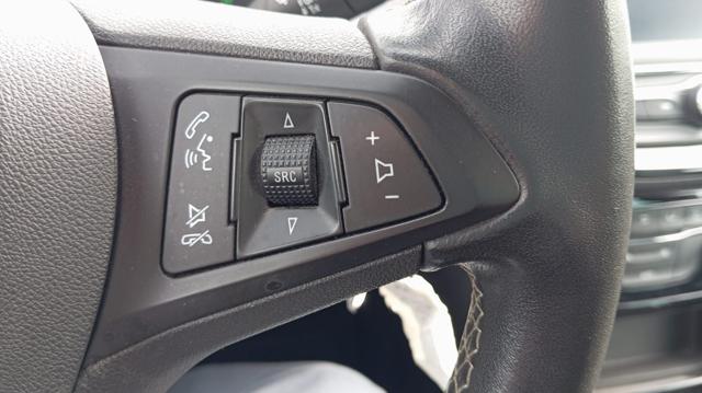 OPEL Astra usata, con Vivavoce