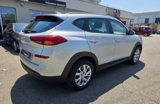 HYUNDAI Tucson usata, con Airbag