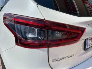 NISSAN Qashqai usata, con Controllo elettronico della corsia