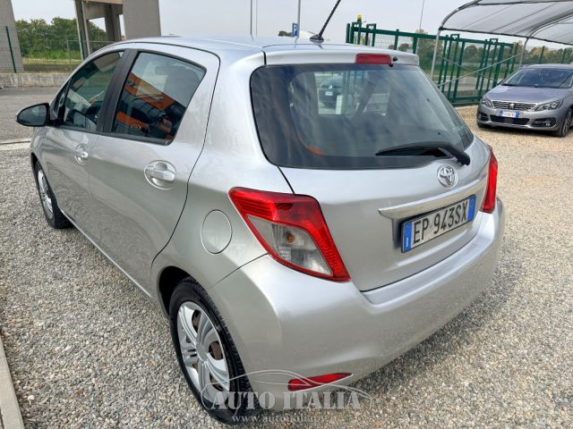 TOYOTA Yaris usata, con Boardcomputer