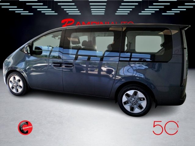 HYUNDAI Staria usata 8