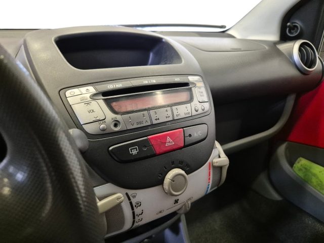 PEUGEOT 107 usata 11