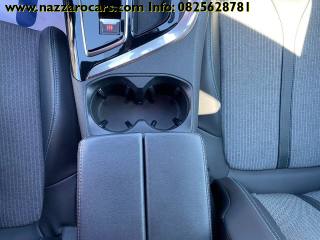 PEUGEOT 3008 usata, con Volante multifunzione