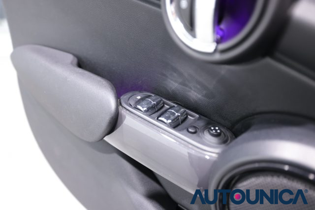 MINI One usata, con Start/Stop Automatico
