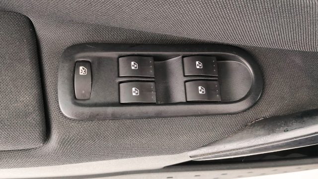 RENAULT Megane usata 33