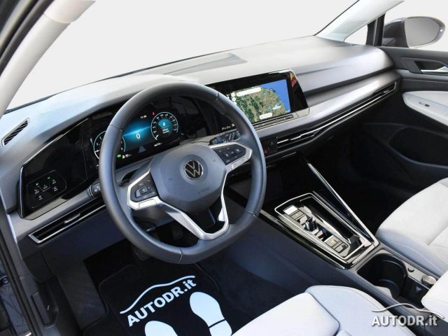 VOLKSWAGEN Golf usata, con Alzacristalli elettrici