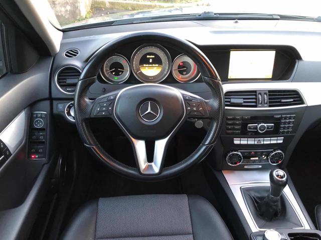 MERCEDES-BENZ C 220 usata, con Chiusura centralizzata