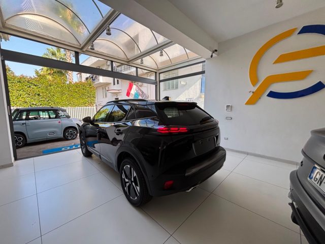 PEUGEOT 2008 usata, con Sistema di navigazione