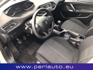PEUGEOT 308 usata, con Autoradio