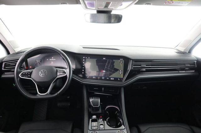 VOLKSWAGEN Touareg usata 3