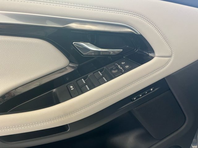 LAND ROVER Range Rover Evoque usata, con Controllo trazione