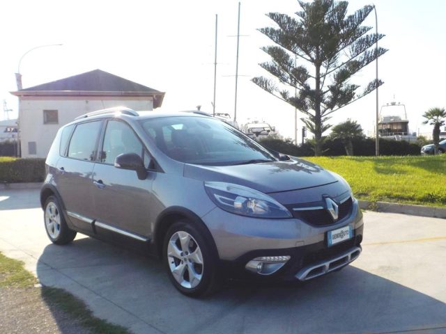 RENAULT Scenic usata, con Airbag laterali