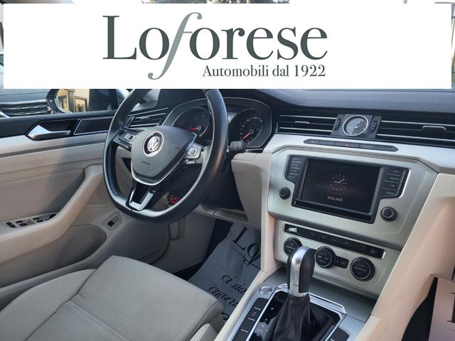VOLKSWAGEN Passat Variant usata, con ESP