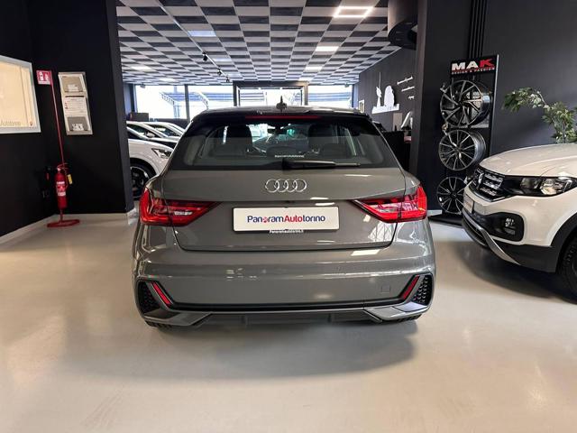 AUDI A1 usata, con Autoradio