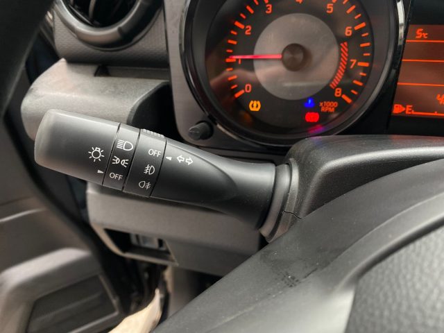 SUZUKI Jimny usata, con Sedile posteriore sdoppiato