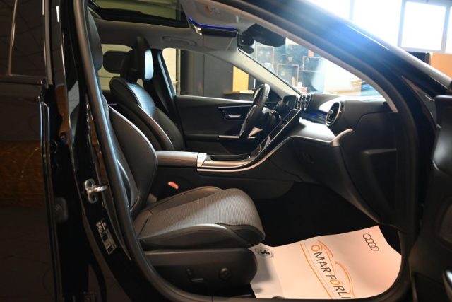 MERCEDES-BENZ C 300 usata 9