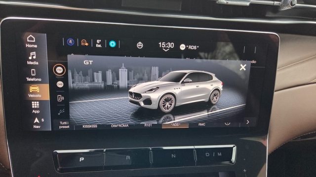 MASERATI Grecale usata, con Frenata d