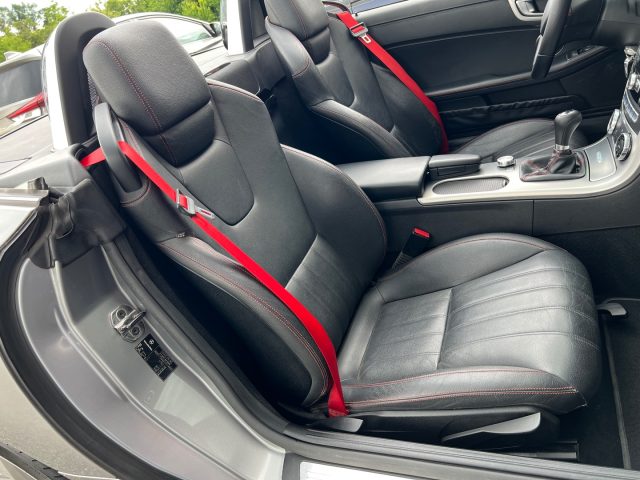 MERCEDES-BENZ SLK 200 usata, con Cerchi in lega