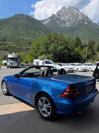 MERCEDES-BENZ SLK 200 usata, con Cerchi in lega