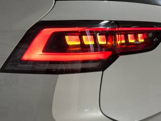 VOLKSWAGEN Golf usata, con Alzacristalli elettrici