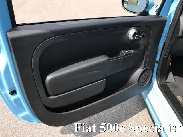 ABARTH 500 usata, con Controllo vocale
