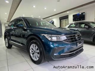 VOLKSWAGEN Tiguan usata, con Airbag laterali