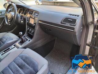 VOLKSWAGEN Golf Variant usata, con Controllo automatico clima