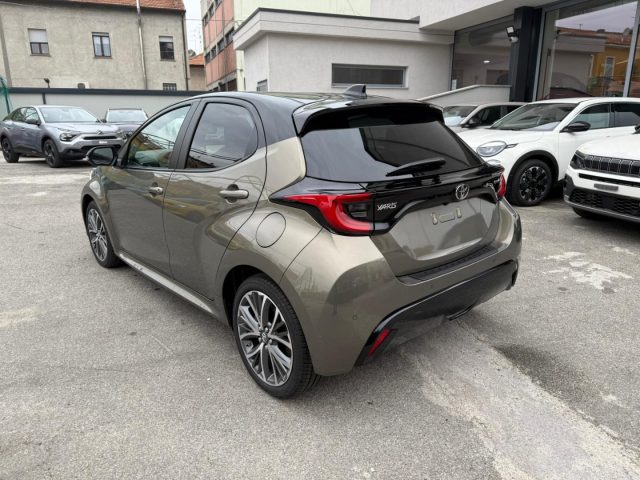 TOYOTA Yaris usata, con Autoradio