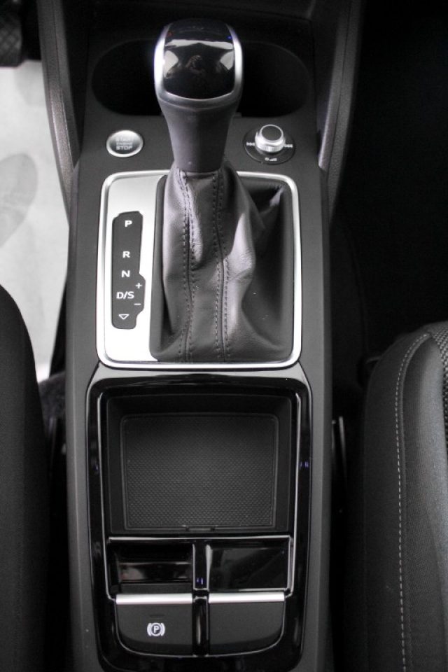 AUDI Q2 usata, con Autoradio