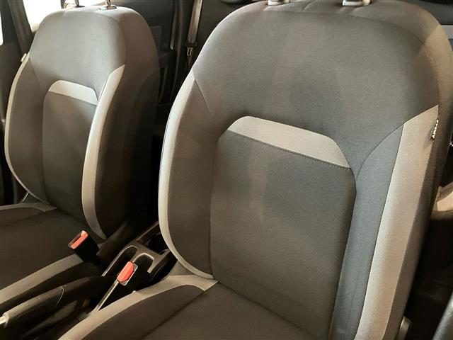 DACIA Duster usata 23