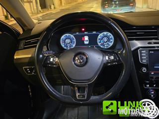 VOLKSWAGEN Passat usata 29