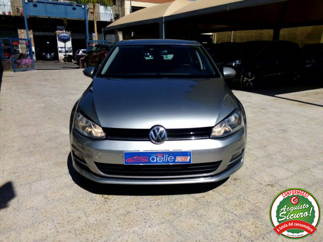 VOLKSWAGEN Golf usata, con Airbag
