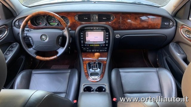 JAGUAR XJ usata, con Chiusura centralizzata