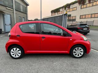 TOYOTA Aygo usata, con Sistema di navigazione