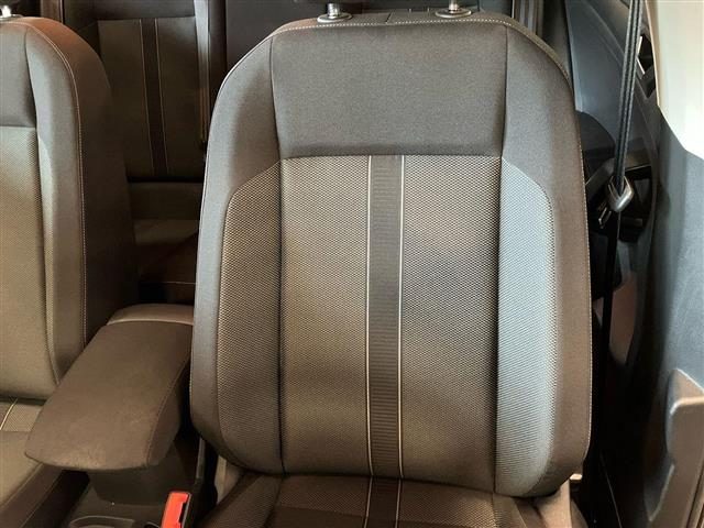 VOLKSWAGEN T-Roc usata, con Volante riscaldabile