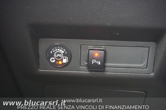 RENAULT Captur usata 14