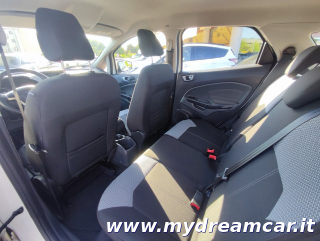 FORD EcoSport usata 17