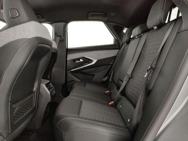 PEUGEOT 3008 usata, con Leve al volante